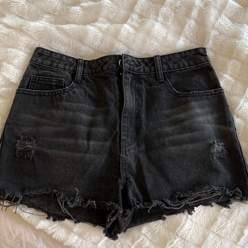 Trendy Black Distressed Jean Shorts